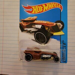 Hot Wheels HW City 2015 Street Beasts Bad Ratitude ITEM #1498